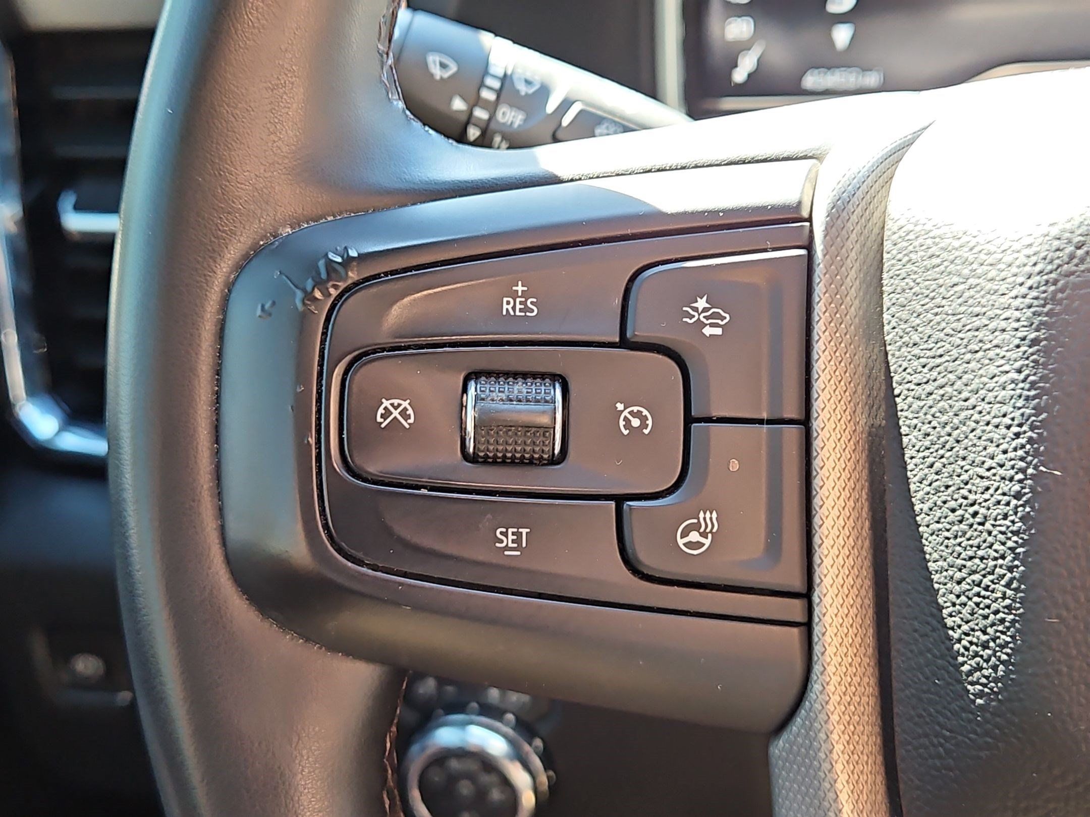 Certified 2024 GMC Sierra 2500 Denali w/ Denali Reserve Package AWD/4WD image 17