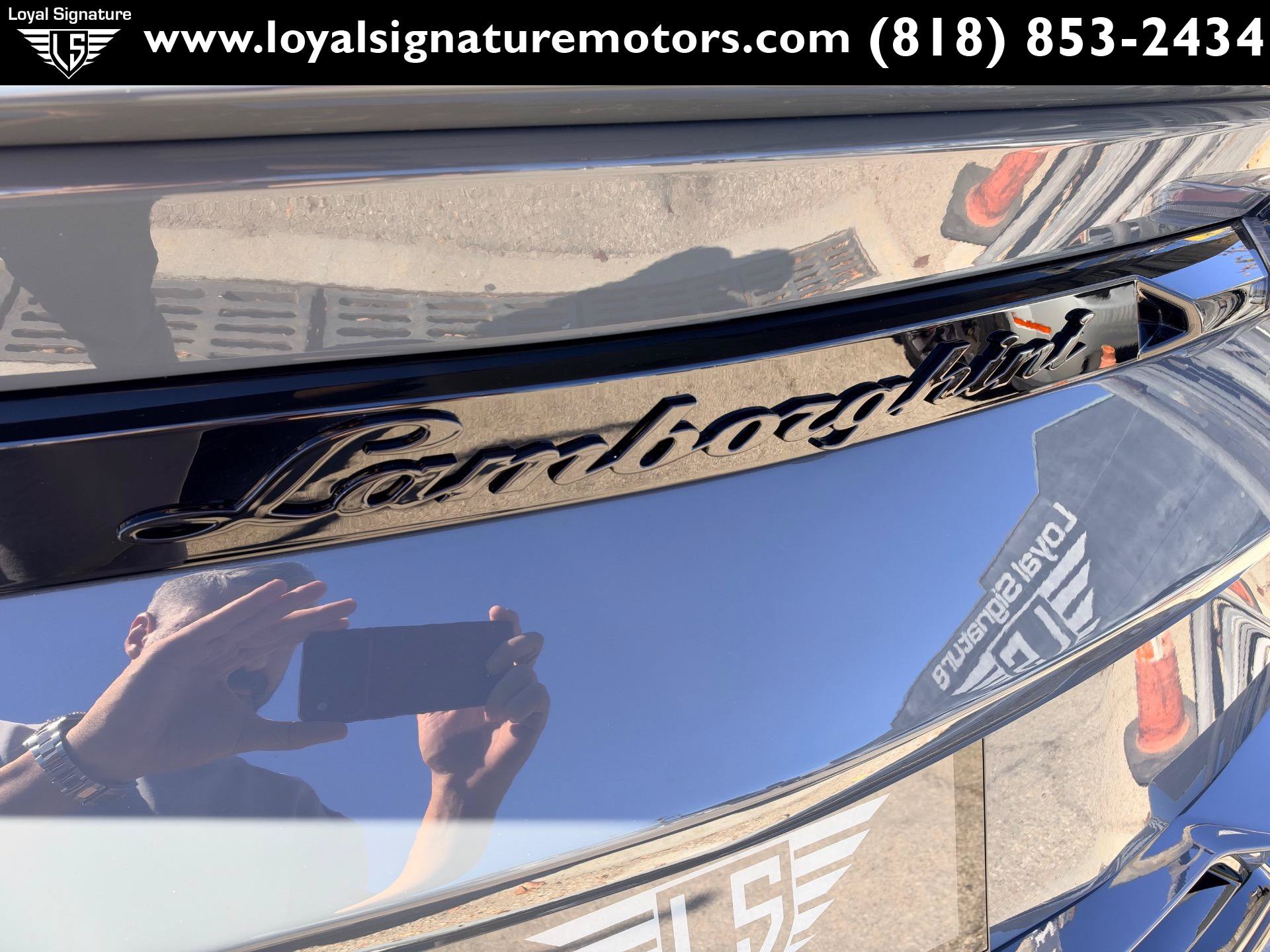 Used 2023 Lamborghini Urus S AWD/4WD image 7