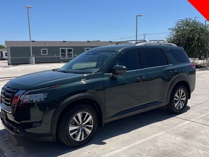Used 2022 Nissan Pathfinder SL
