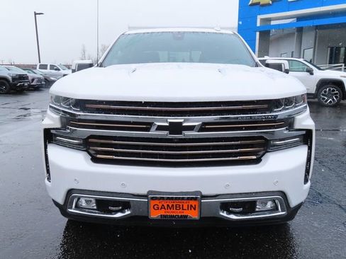 Used 2019 Chevrolet Silverado 1500 High Country image 2