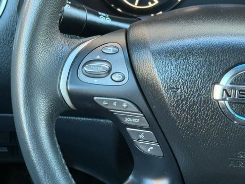 Used 2017 Nissan Pathfinder SV w/ Trailer Tow Package image 34