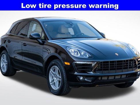 Used 2018 Porsche Macan image 9