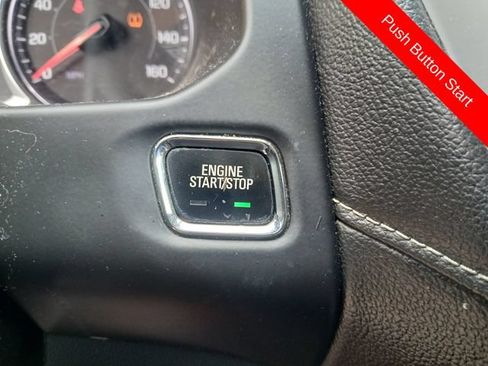 Used 2017 GMC Acadia SLT AWD/4WD image 18