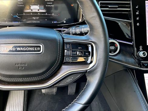 Used 2022 Jeep Grand Wagoneer Series II w/ Premium Group II image 22