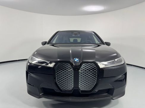 Certified 2024 BMW iX xDrive50 w/ Convenience Package AWD/4WD image 3