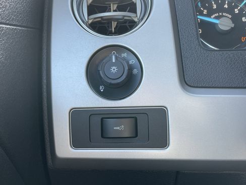 Used 2011 Ford F150 Lariat w/ Lariat Plus Pkg image 20