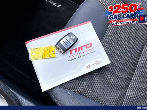 Used 2019 Kia Niro LX FWD image 11