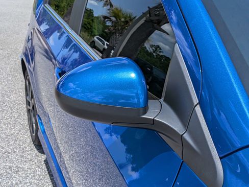 Used 2017 Chevrolet Sonic Premier w/ Driver Confidence Package FWD image 11