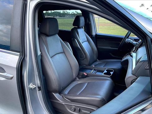 Used 2023 Honda Odyssey EX-L image 7
