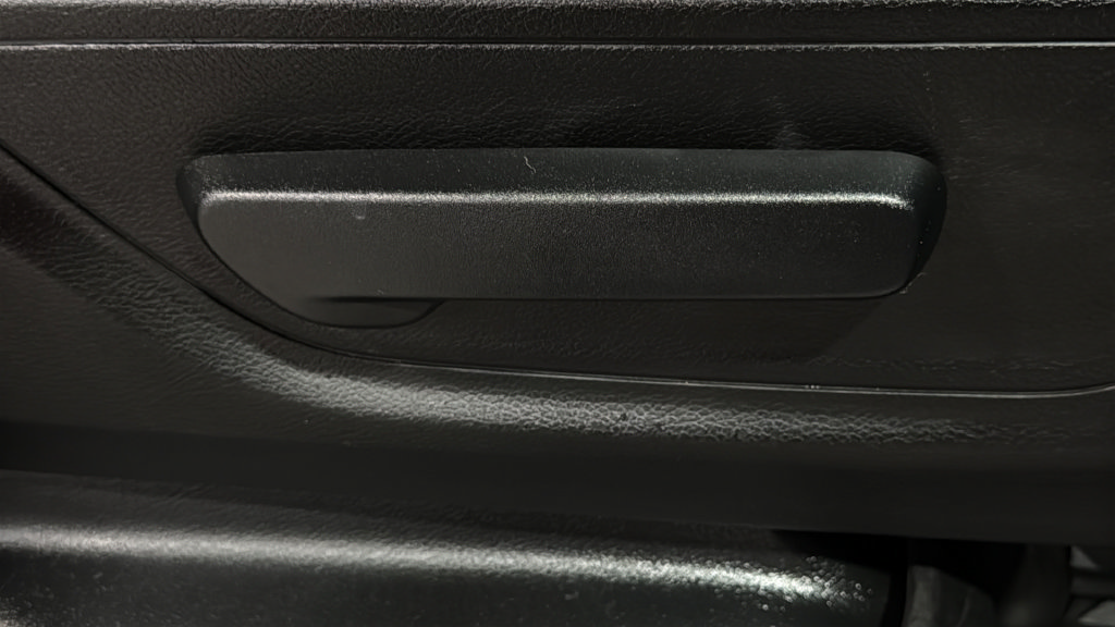 Used 2019 RAM 1500 Big Horn AWD/4WD image 12