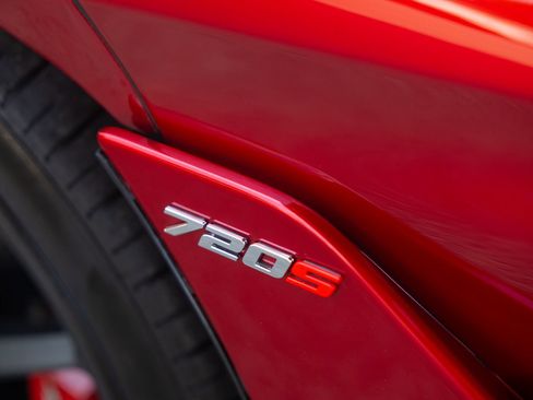 Used 2021 McLaren 720S Performance RWD image 40