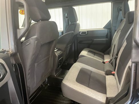 Used 2023 Ford Bronco Outer Banks w/ Sasquatch Package image 22
