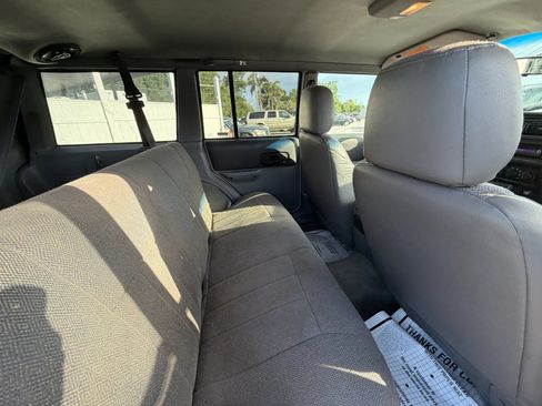 Used 1998 Jeep Cherokee 2WD 4-door image 15