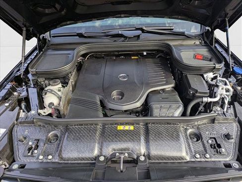 New 2026 Mercedes-Benz GLS 450 4MATIC image 21