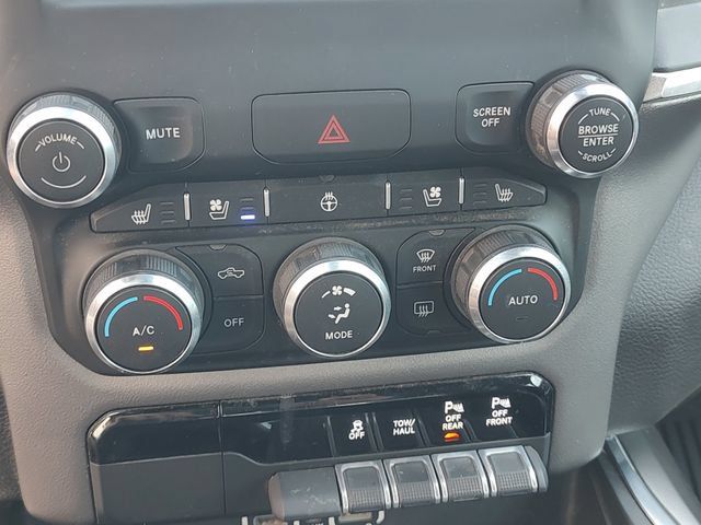 Used 2022 RAM 1500 Laramie w/ Sport Appearance Package AWD/4WD image 17