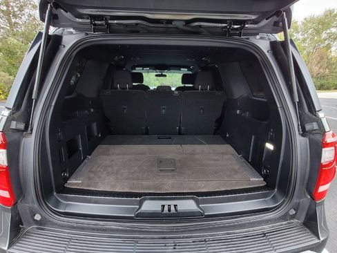 Used 2020 Ford Expedition XL image 17