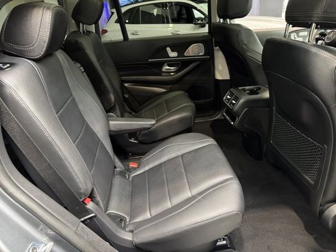 New 2026 Mercedes-Benz GLS 450 4MATIC image 4