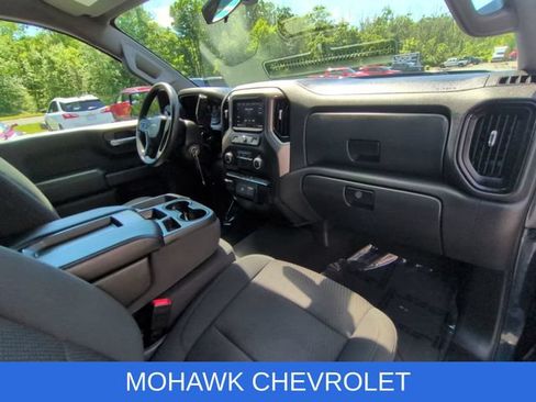 Used 2020 Chevrolet Silverado 1500 Custom w/ Custom Value Package AWD/4WD image 29