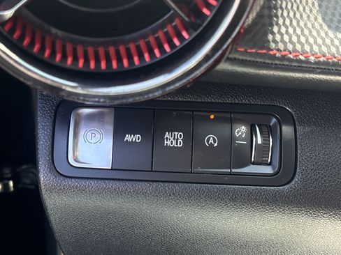 Used 2025 Chevrolet Equinox RS w/ Safety and Technology Package AWD/4WD image 17