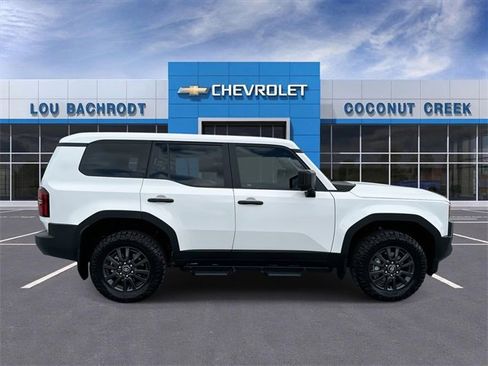 Used 2025 Toyota Land Cruiser 1958 image 9