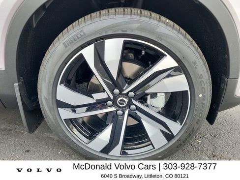 New 2026 Volvo XC40 B5 Ultra w/ Climate Package AWD/4WD image 20