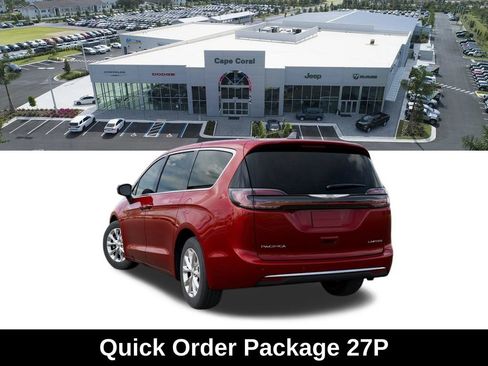 New 2026 Chrysler Pacifica Limited w/ Uconnect Theater Family Group image 3