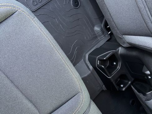 Used 2025 Jeep Gladiator Sport image 33