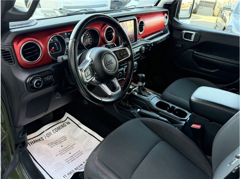 Used 2021 Jeep Wrangler Unlimited Rubicon AWD/4WD image 18