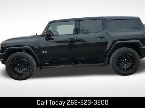 Certified 2024 GMC Hummer EV 2X w/ LPO, Illumination Package image 4