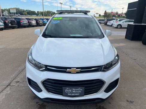 Used 2020 Chevrolet Trax LS w/ Tint and Cruise Package image 2