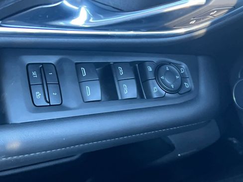 Certified 2023 Chevrolet Tahoe Z71 w/ Luxury Package image 21