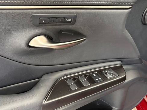 Used 2019 Lexus ES 350 F Sport FWD image 16