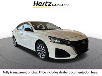 Used 2025 Nissan Altima 2.5 SV FWD video 1