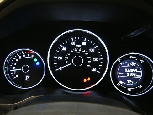 Used 2021 Honda HR-V LX image 14