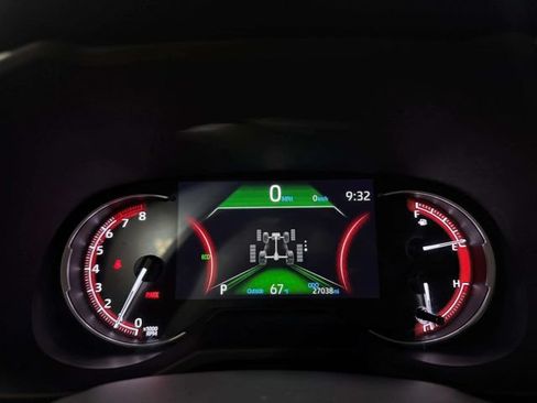 Used 2024 Toyota RAV4 LE AWD/4WD image 13