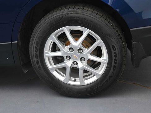 Used 2022 Chevrolet Equinox LT AWD/4WD image 5