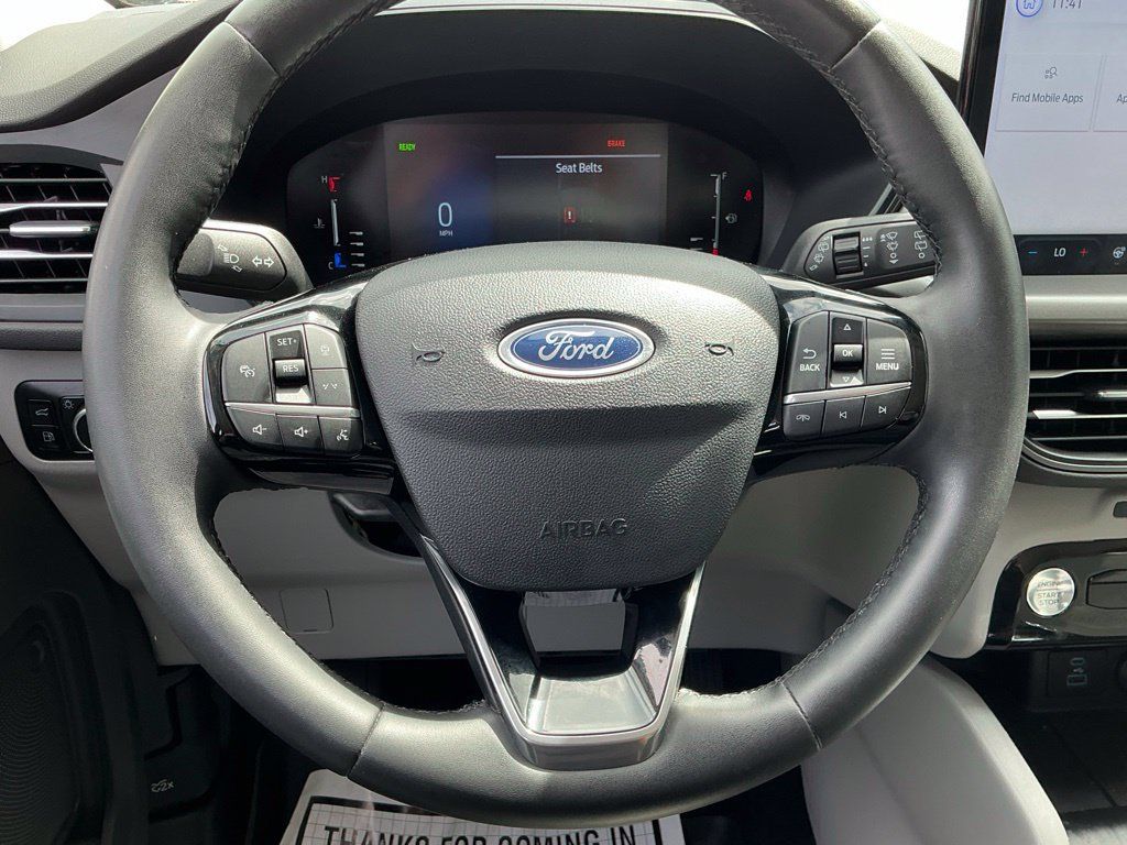 Certified 2023 Ford Escape SE FWD image 39