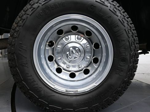 Used 2024 RAM 3500 Laramie w/ Towing Technology Group image 11