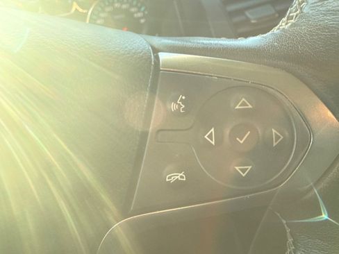 Used 2020 Chevrolet Tahoe LT w/ Luxury Package image 28