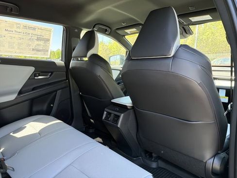 New 2026 Subaru Solterra Premium AWD/4WD image 17