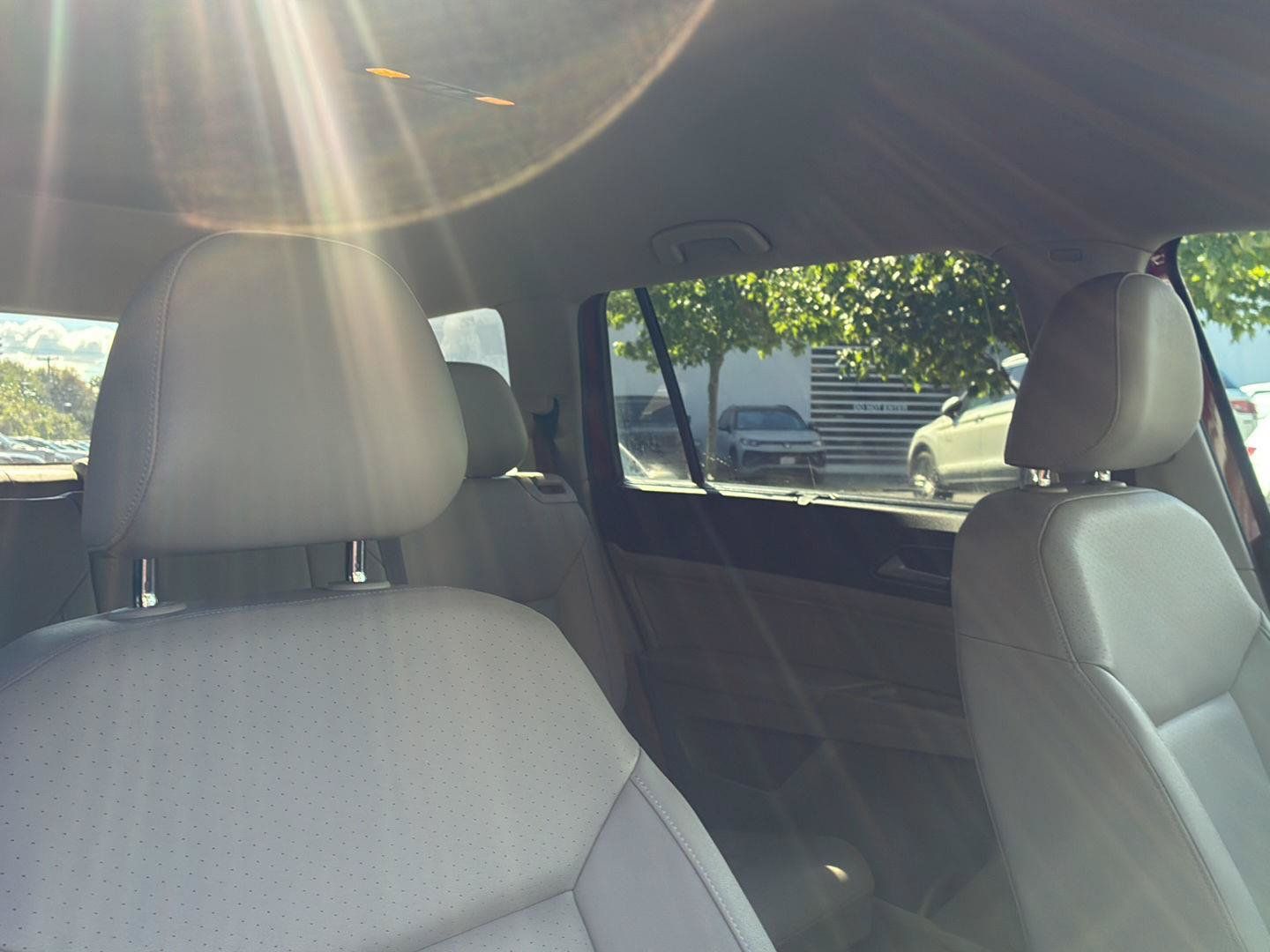 Used 2018 Volkswagen Atlas SE AWD/4WD image 11