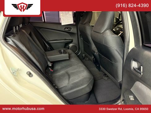Used 2016 Toyota Prius Three image 45