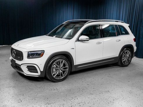 Certified 2025 Mercedes-Benz GLB 35 AMG 4MATIC image 1