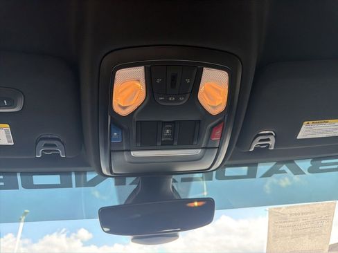 Used 2024 RAM 2500 Big Horn w/ Night Edition AWD/4WD image 29