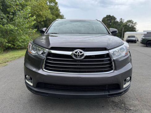 Used 2016 Toyota Highlander Limited image 16