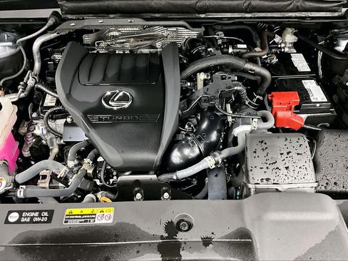 Used 2024 Lexus RX 350 FWD w/ Technology Package image 31