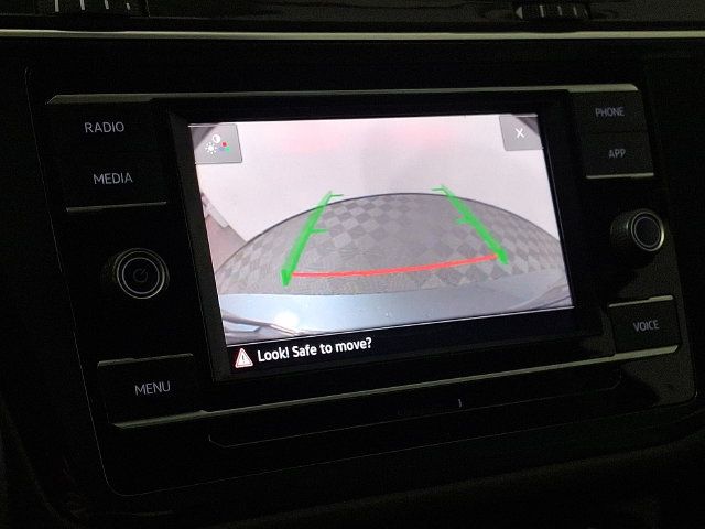 Used 2021 Volkswagen Tiguan S AWD/4WD image 4