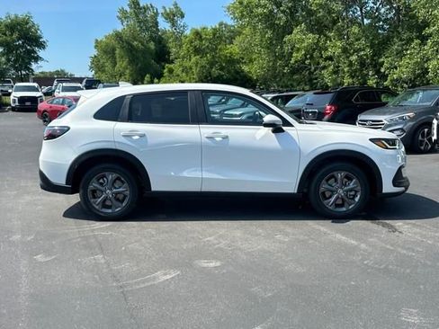 New 2026 Honda HR-V LX image 6