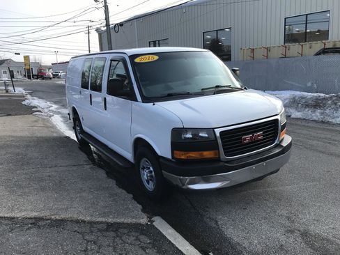 Used 2015 GMC Savana 2500 image 4