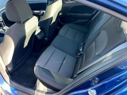 Used 2017 Hyundai Elantra Value Edition w/ Cargo Package image 28